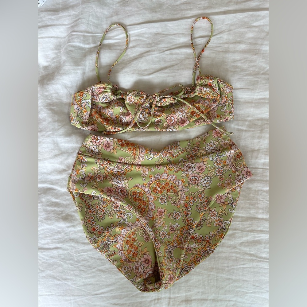 Skatie Bikini Set